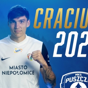 Artur Craciu a prelungit contractul cu clubul polonez Puszcza pentru încă un sezon