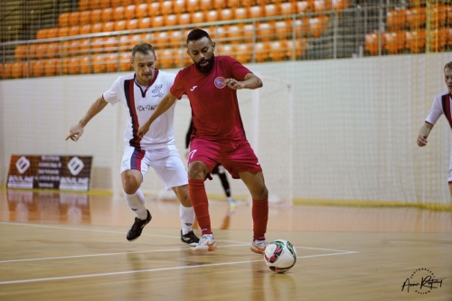 Nistru a mai obținut o victorie și conduce detașat în clasamentul Superligii la futsal (video)