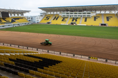 Pe Arena Principală a Complexului Sportiv Sheriff a fost așternut un nou gazon din Ungaria (foto)