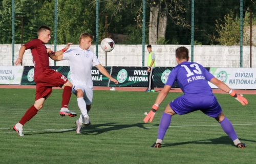 ⚽ FCM "Унгень" и ФК "Фэлешть" возглавили группу А, "Спартаний" и "Виктория" - группу Б: в Лиге 1 сыгран шестой тур