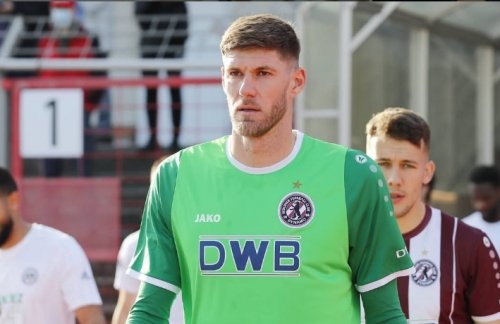 Dumitru Stajila s-a transferat la Alga din Kîrgîzstan și a încasat 4 goluri în partida de debut