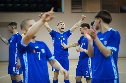 Slovacia a învins surprinzător Polonia și a lăsat Moldova înafara fazei play-off a CE de futsal. Pînă acum Polonia nu a pierdut puncte