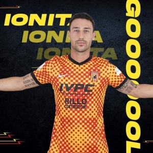 Artur Ionița a marcat primul gol în acest sezon pentru Benevento (video)