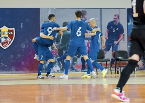 Selecționata Moldovei de futsal a cîștigat meciul cu Estonia şi s-a calificat în al 2-lea tur preliminar al CM-2024 (rezumat video)